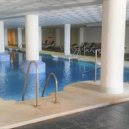 Nuevo Con Piscina En Golf Aguadulce Almeria La Envia